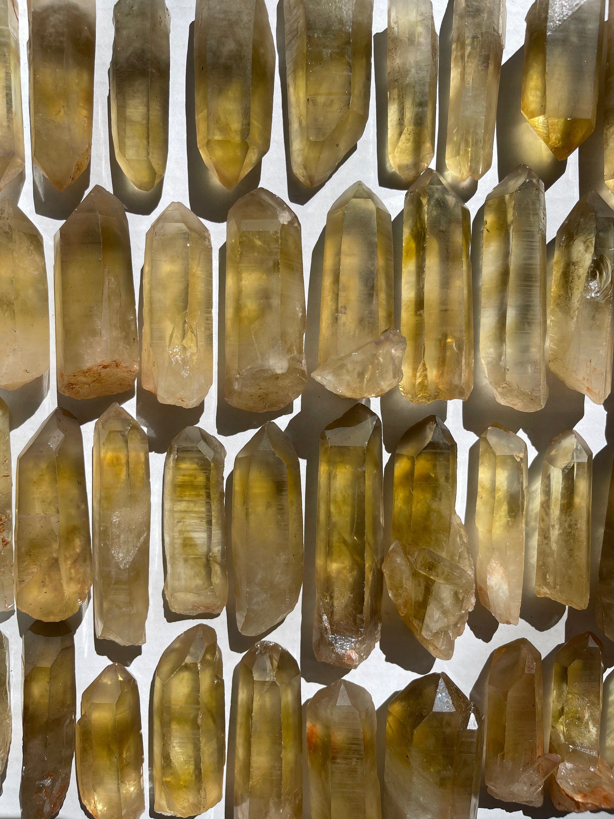 Lot de 5 pendentifs en citrine naturelle du Brésil - France